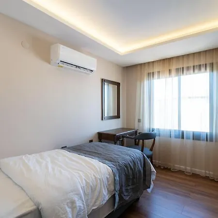 빌라 Cesme'de Ozel Havuzlu, Barbeku Alanli Villa-awz111