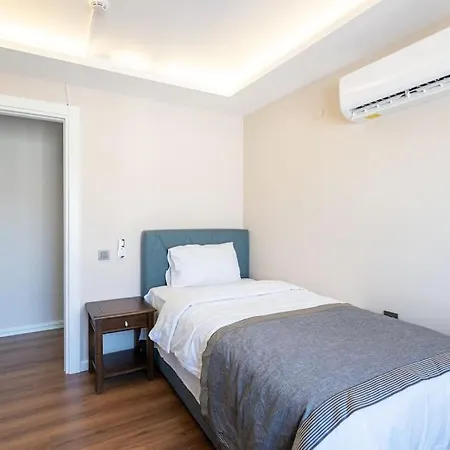 빌라 Cesme'de Ozel Havuzlu, Barbeku Alanli Villa-awz111