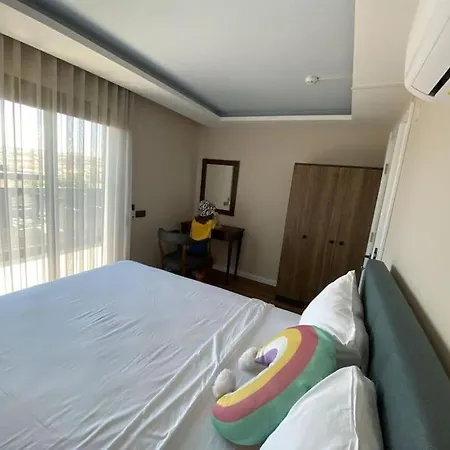 빌라 Cesme'de Ozel Havuzlu, Barbeku Alanli Villa-awz111